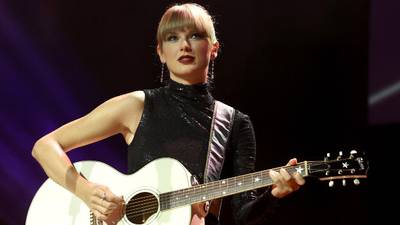 Is a Taylor Swift stadium tour in the works for 2023?