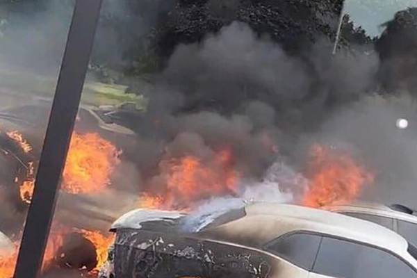 Multiple student vehicles catch fire in Alabama high school parking lot