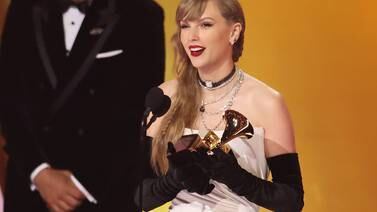 Taylor Swift wins 13th Grammy, announces new album