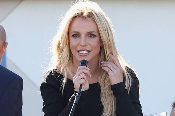 Report: Britney Spears' father wants her to sit for deposition