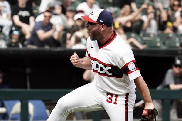 White Sox closer Liam Hendriks returns with victory on National Cancer Survivors Day